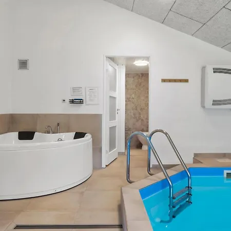 Stunning In Juelsminde With Wifi Feriehus Sonderby (Midtjylland)