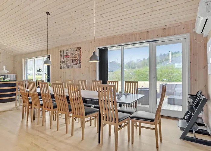 Stunning In Juelsminde With Wifi Ferienhaus *